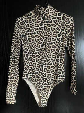 H&M Leopard Bodysuit